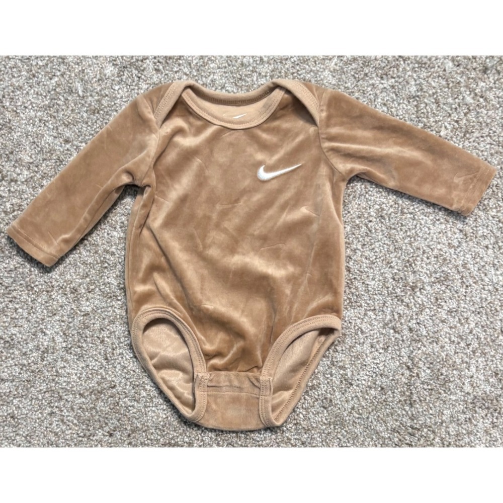Nike Bodysuit Baby 3M Light Brown Velour Long Sleeve Embossed Swoosh M388-X0L